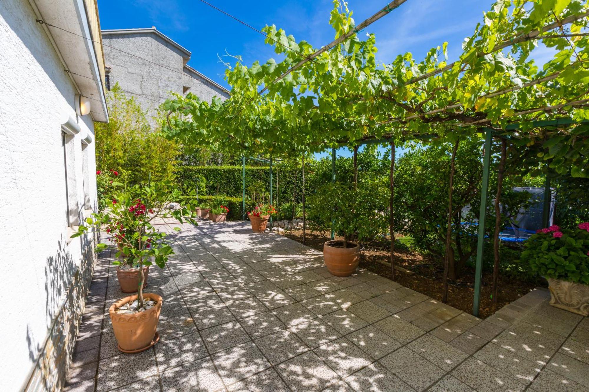 Nella. Apartment Crikvenica Exterior photo